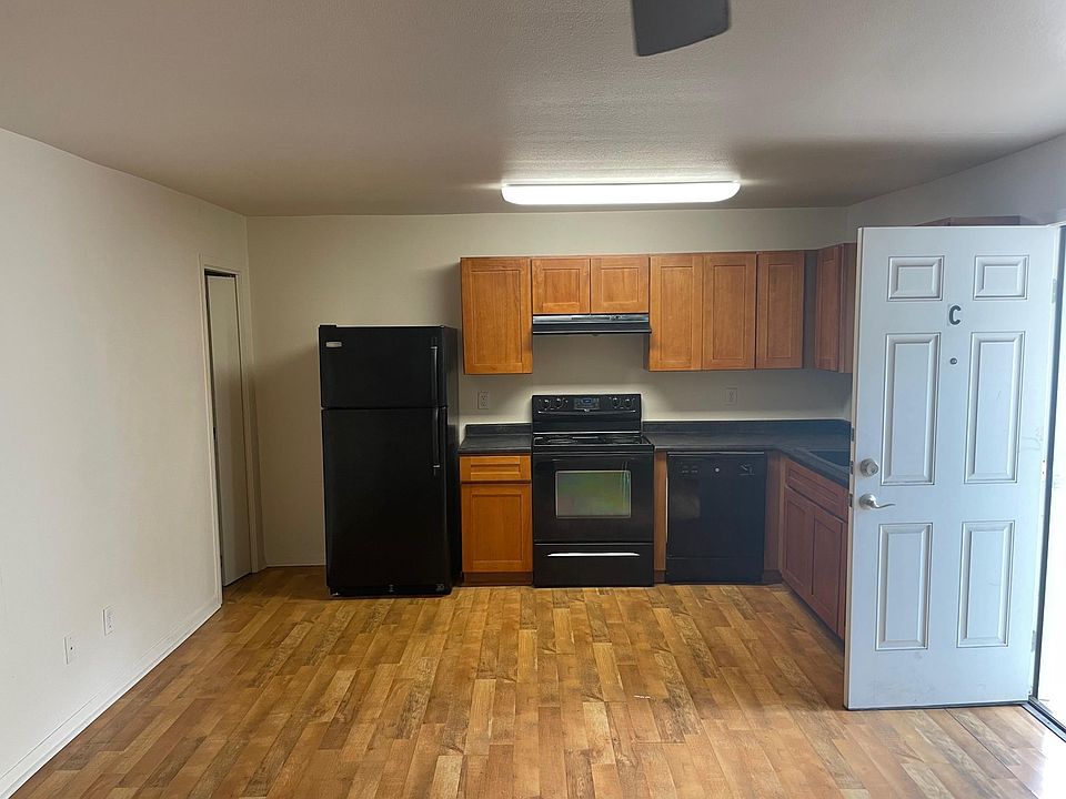 1st image of 610 Butcher St #C