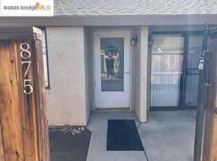 875 Villa Ter, Brentwood, CA