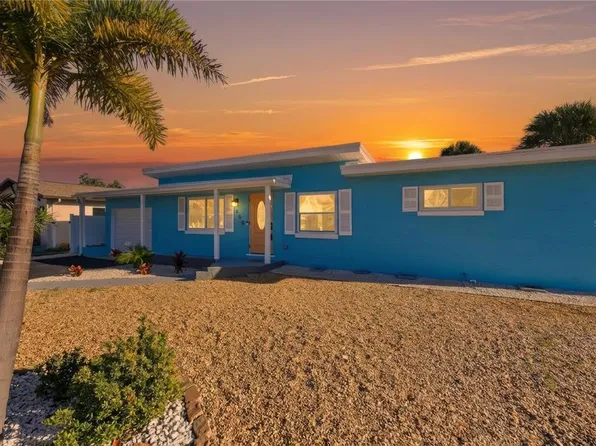 450 81st Ave, Saint Pete Beach, FL 33706