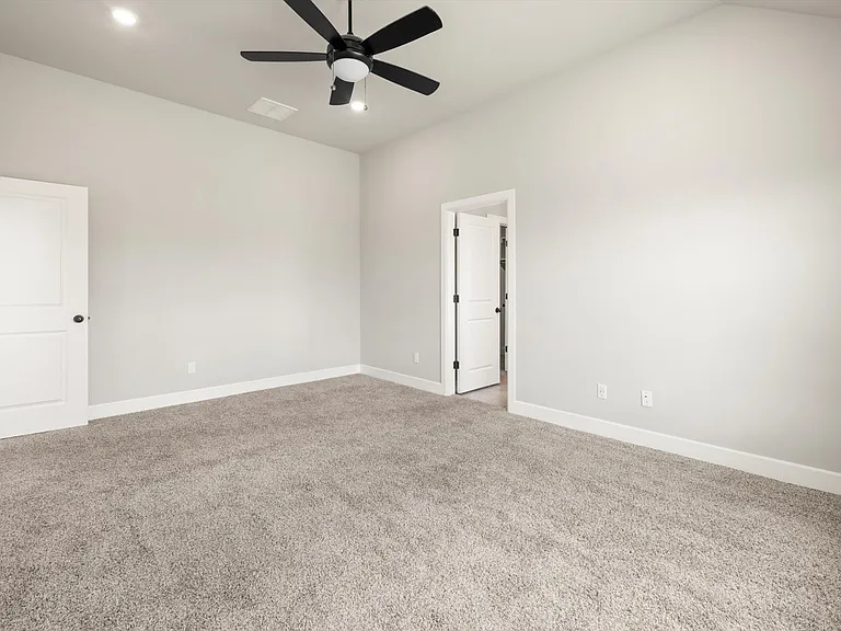13933 Klinsman Rd — Photo 15