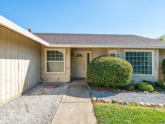 2nd image of 3697 Wolverine Dr