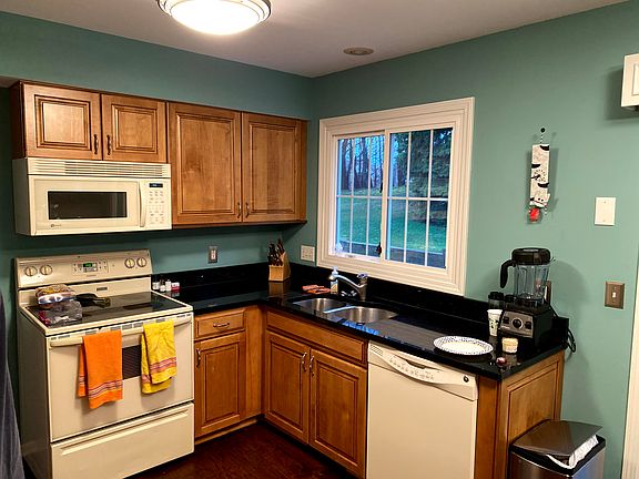5th image of 2244 White Marsh Dr