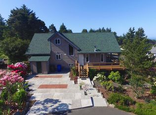 1365 SW Ocean Ter, Waldport, OR 97394