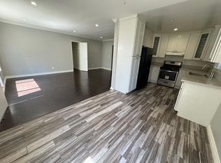 1026 N Curson Ave APT 4, West Hollywood, CA 90046
