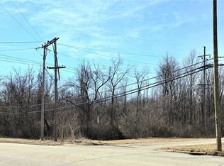 1251 Jacobs Rd, Youngstown, OH 44505