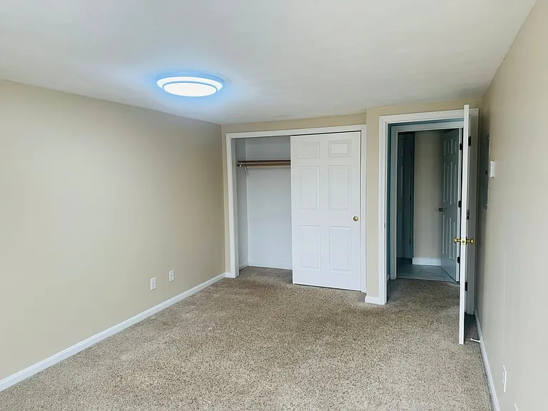 200 Woodlawn Ave #204 — Photo 13