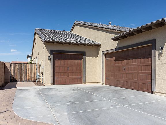 3rd image of 21254 E Misty Ln