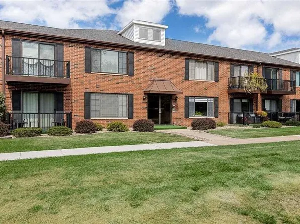 426 29th Street Dr SE APT 3, Cedar Rapids, IA 52403