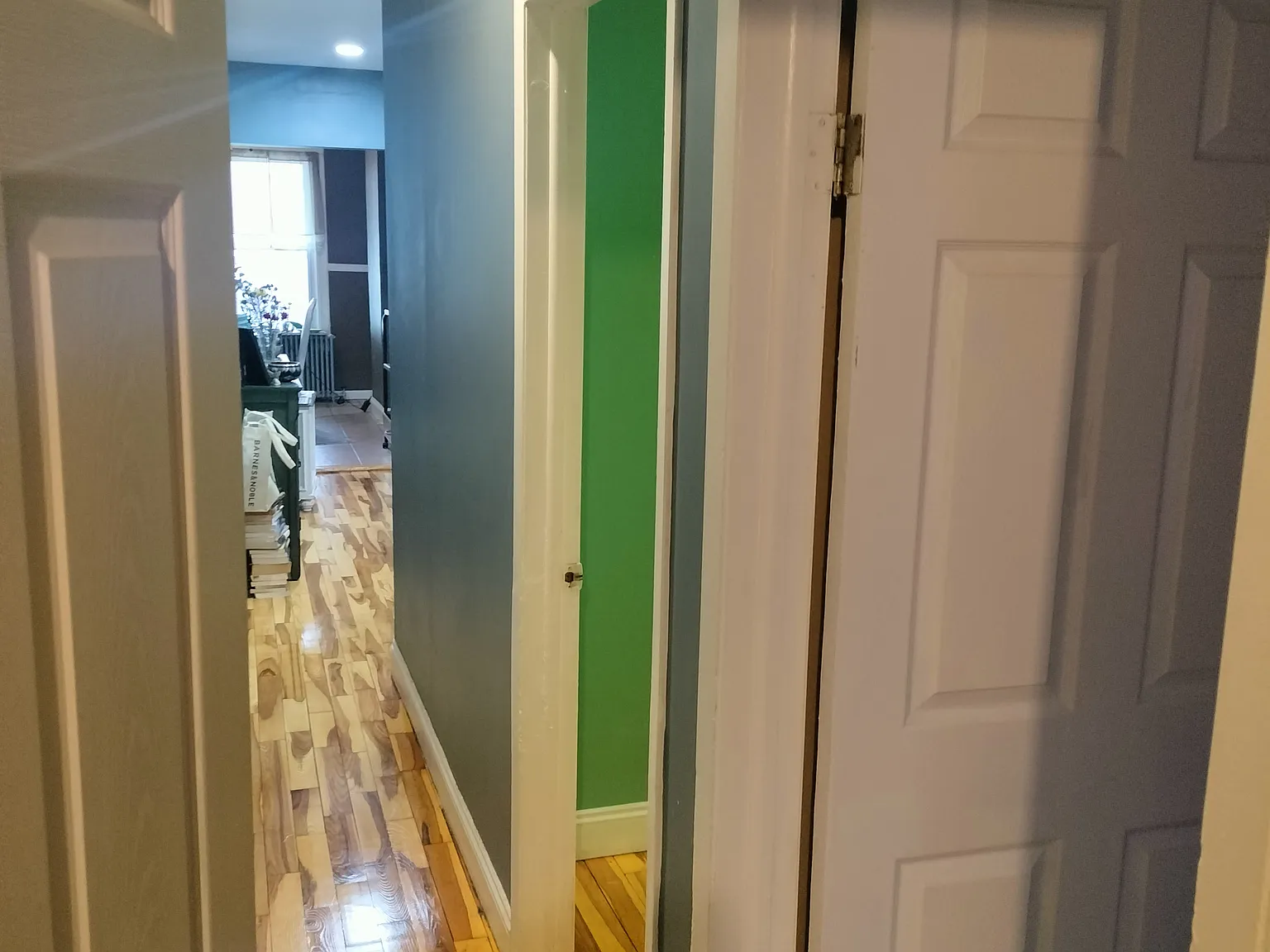 1 bed, 450 sqft, $895 — Photo 2