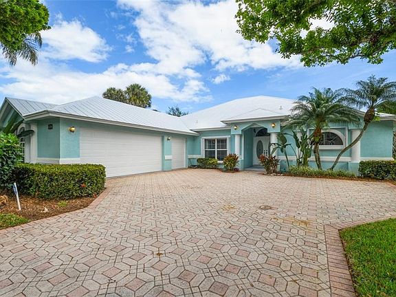 3rd image of 8198 SE Sanctuary Dr