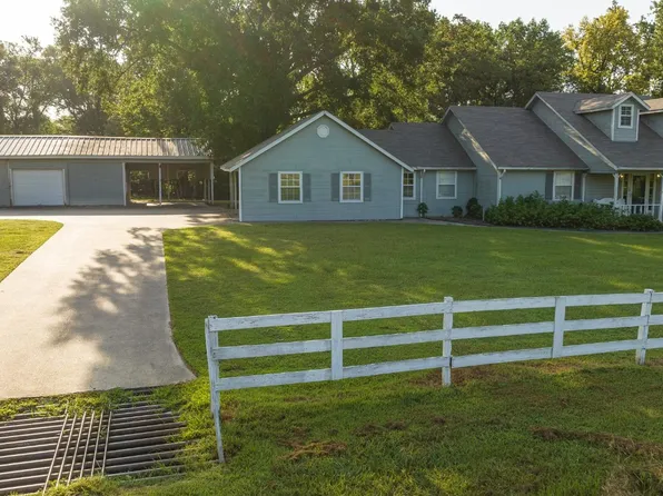 2400 County Road 3485, Alba, TX 75410