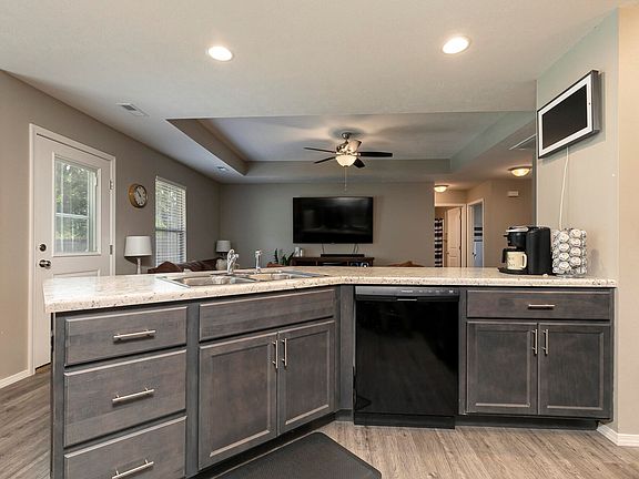 2nd image of 417 W Melody Ln