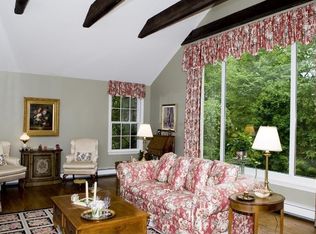 74 Turtle Back Ln W, New Canaan, CT 06840