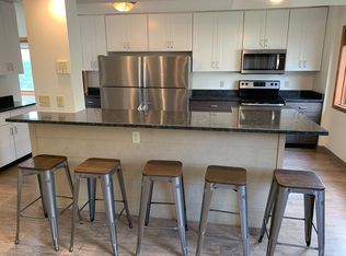 505 N Carroll St #A4AEF2140, Madison, WI 53703