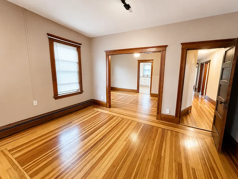29 1/2 Taylor St #2 — Photo 2