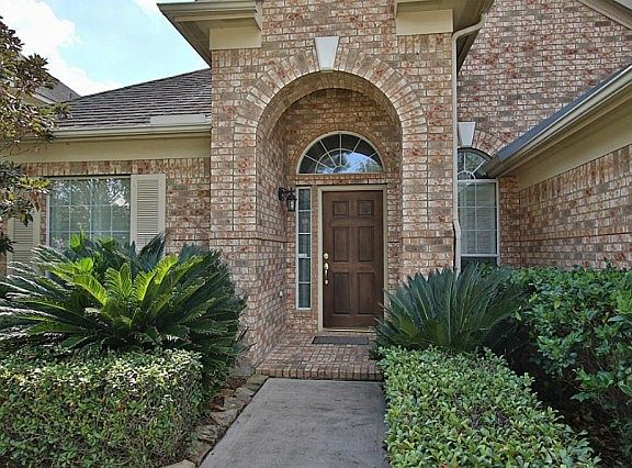 2nd image of 12911 Briarpine Ct