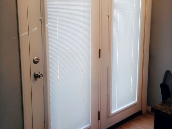 2nd image of 104 Hunterwood Ct