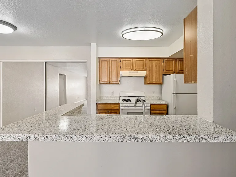 Vista Haven Apartment Homes — Photo 16