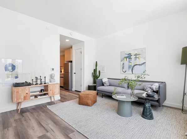 55 Jordan Avenue image 1 of 23