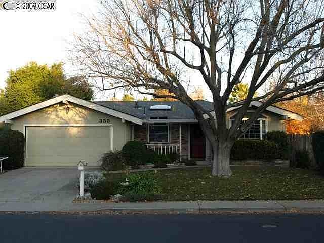 1st image of 355 Sunnyslopes Dr