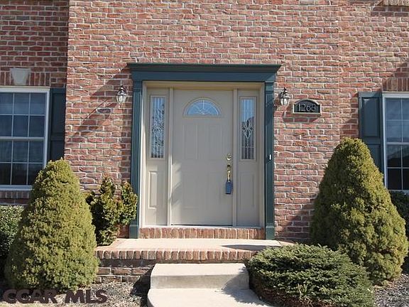 2nd image of 1263 Northampton St