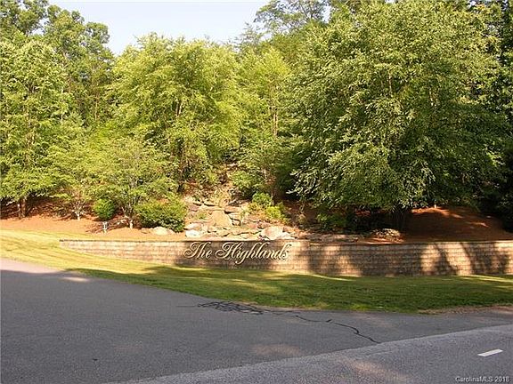 2nd image of 21 Highlands Dr #21