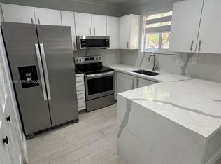 15250 SW 134th Pl APT 112, Miami, FL 33177