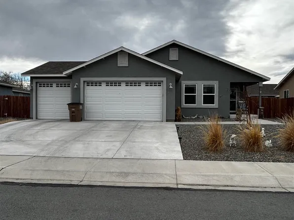 2006 Verona Dr, Fallon, NV 89406