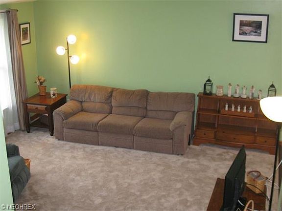 5th image of 5862 Marra Dr