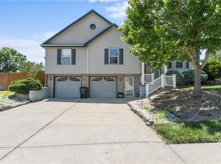 3400 S Gateway Dr, Independence, MO 64057