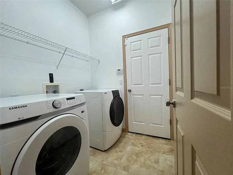 9855 Secret Cove Ln — Photo 10