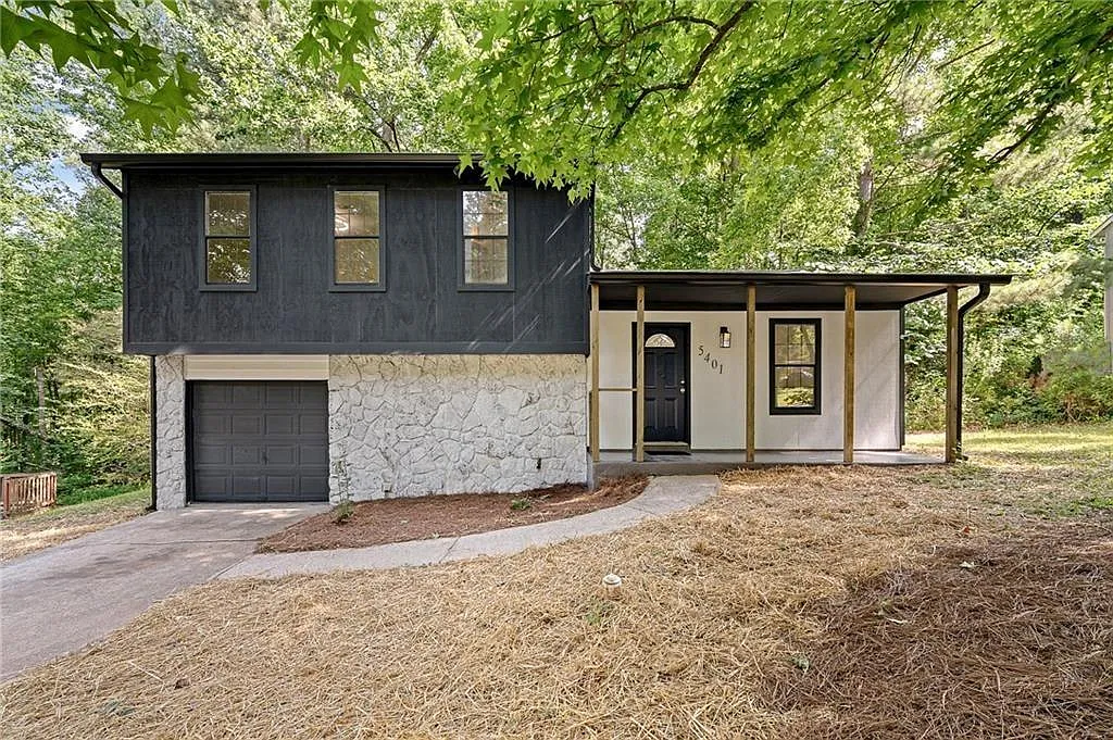 5401 Martins Crossing Rd photo 1