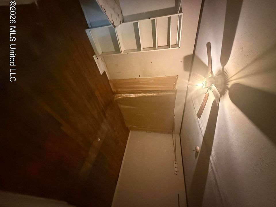 2nd image of 2640 Key St