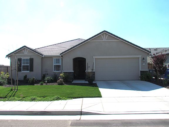 2nd image of 4758 Bellaire Avenue