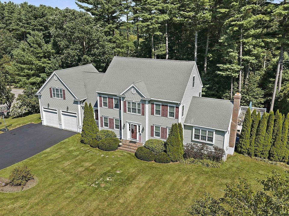1st image of 49 Lantern Ln