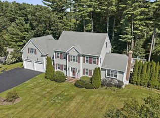 49 Lantern Ln, Pembroke, MA 02359