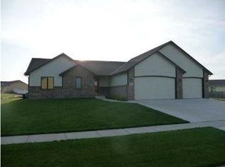 2539 E Saint Andrew St, Goddard, KS 67052