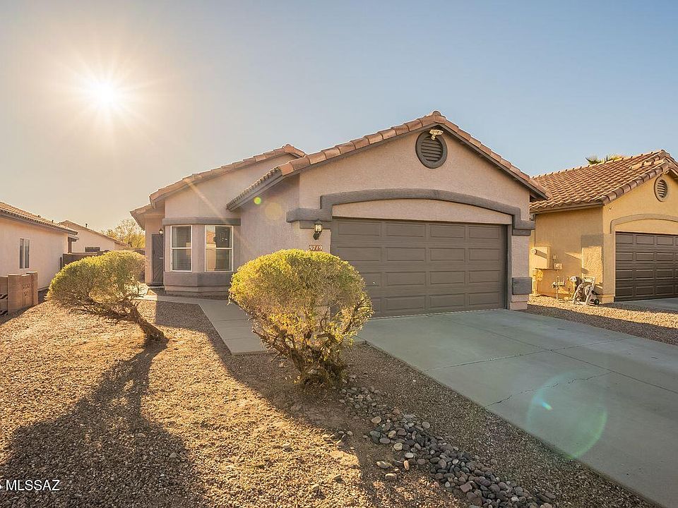 1st image of 9719 N Stone Rock Dr