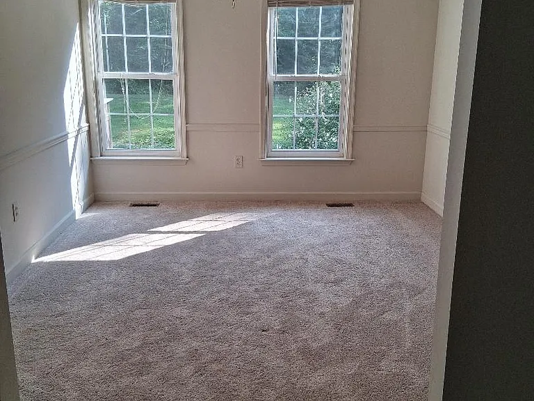 12904 Arsenal Ct — Photo 12