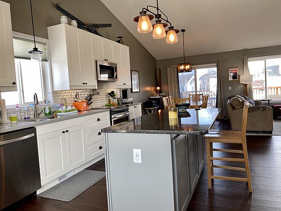 2nd image of 13966 Hill Place Dr