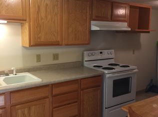 967 Washakie St, Lander, WY 82520