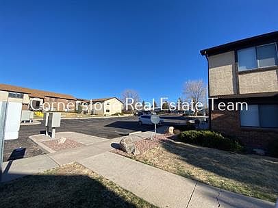 2nd image of 2627 E Uintah St #C
