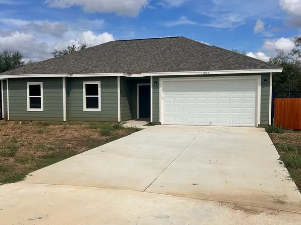 608 MUSTANG CIRCLE, Nixon, TX 78140