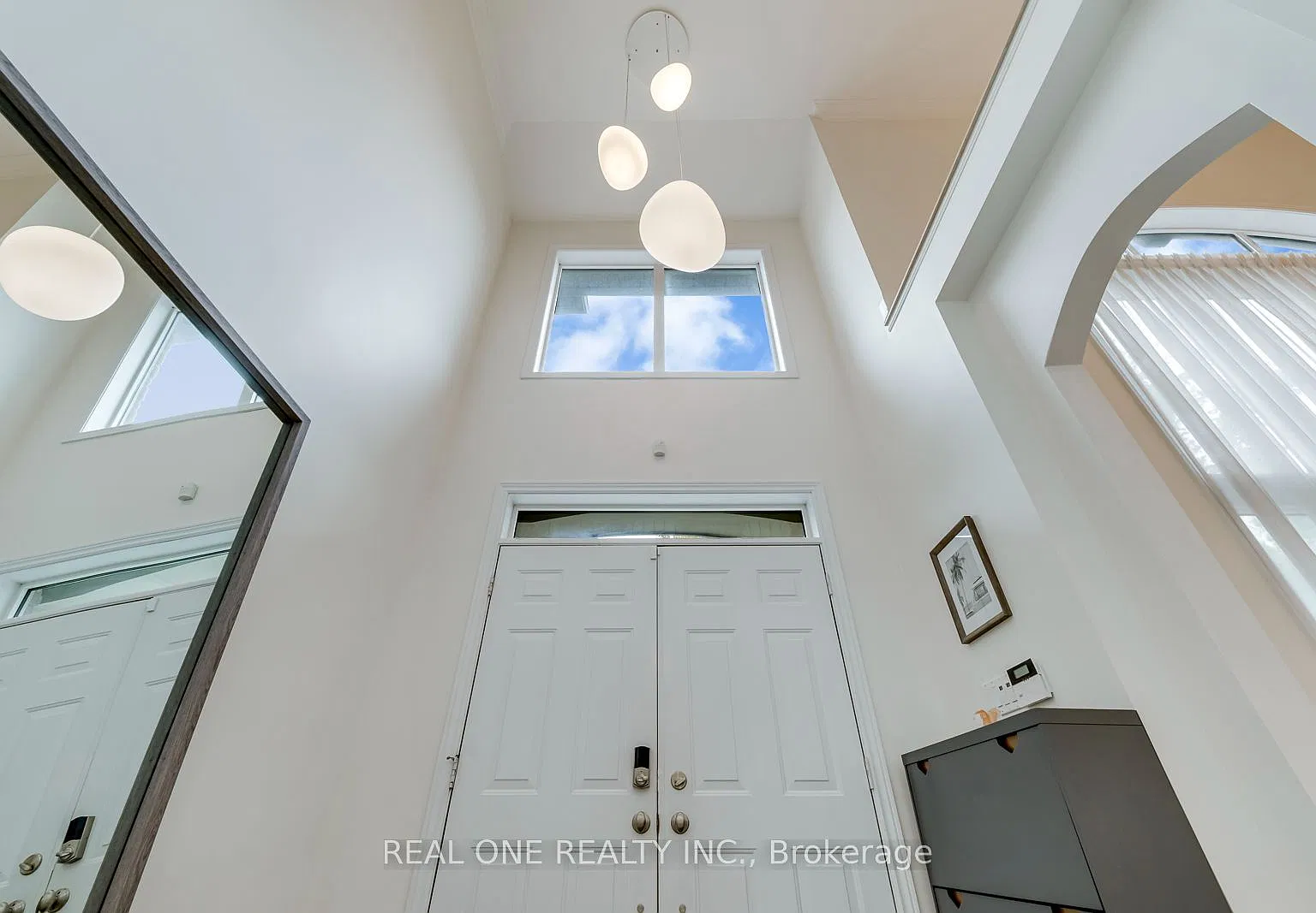 5 bed, $7,500 — Photo 4