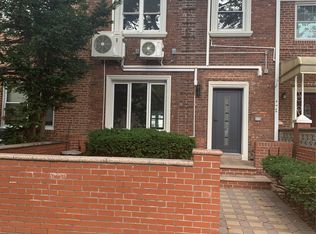 10841 64th Rd, Forest Hills, NY 11375