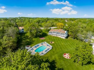 210 Sheridan Springs Rd #4, Lake Geneva, WI 53147