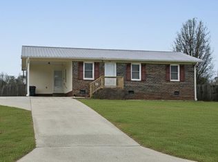 104 Fincher St, Cave Spring, GA 30124