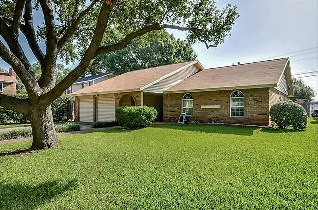 1st image of 1102 Heiden Ct #2