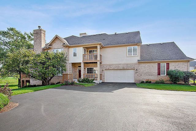1st image of 90 Spyglass Cir