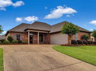 233 Tucker Dr, Brandon, MS 39042